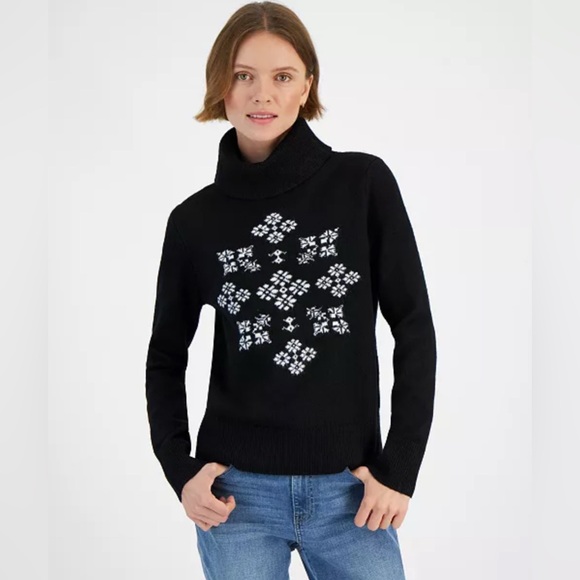 NWT Tommy Hilfiger Snowflake Black and White Turtleneck Sweater - Picture 1 of 4